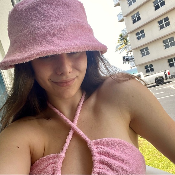 Handmade Terry Cloth Top & Bucket Hat - Picture 4 of 4